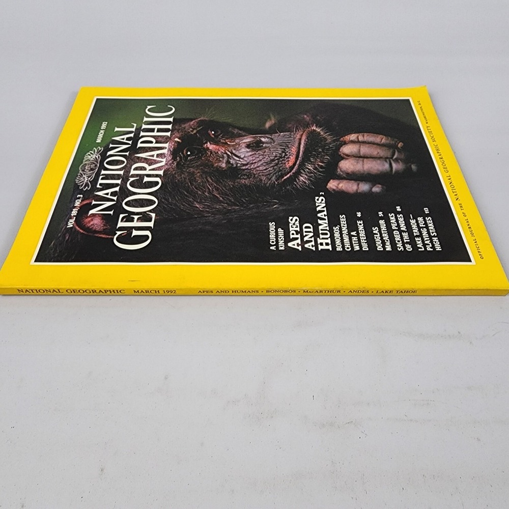National Geographic Magazine March 1992  No Insert - Picture 3 of 3
